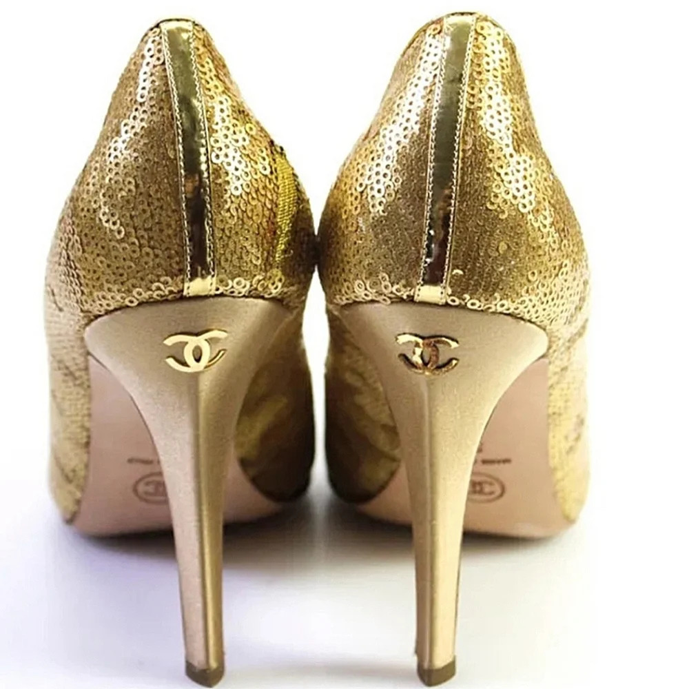 CHANEL Quilted Sequin Satin round toe gold celebrity heels size 6.5 - Picture 2 of 16